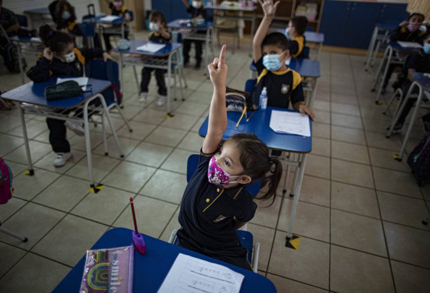 SEDUZAC Y PADRES DE FAMILIA ANTE EL RETO DEL REGRESO A CLASES