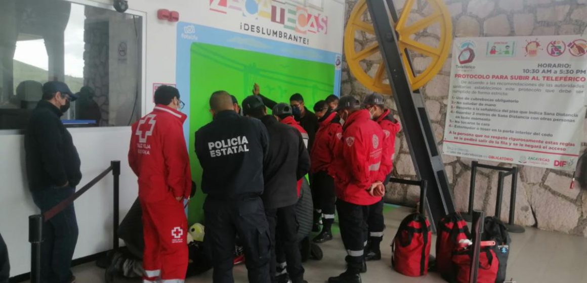 PARTICIPAN POLICÍAS EN CAPACITACIÓN SOBRE EL USO DE EQUIPO DE RESCATE