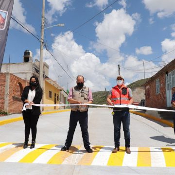 SEGUIMOS CUMPLIENDO COMPROMISOS EN LA ENTREGA DE OBRAS PÚBLICAS DE CALIDAD: SALVADOR ESTRADA GONZÁLEZ