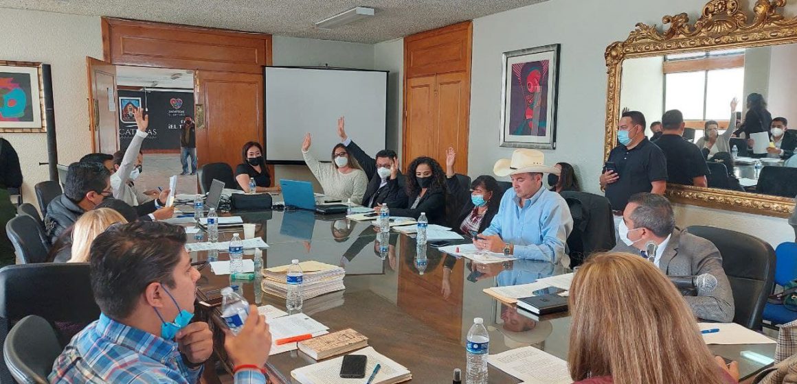 Ayuntamiento capitalino 2018-2021 celebró última sesión de cabildo; se prepara toma de protesta del nuevo munícipe Jorge Miranda