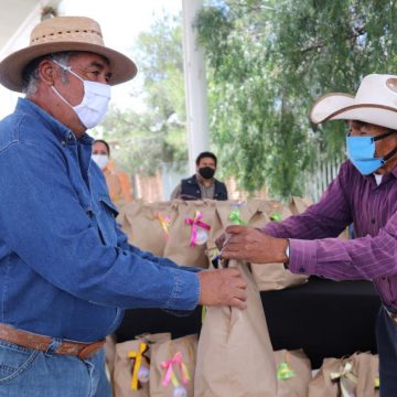 ENTREGA LA ALCALDÍA DE ZACATECAS APOYOS PARA FAMILIAS DE LAS COMUNIDADES