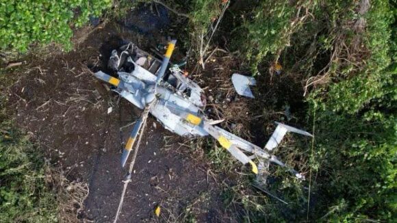 HELICÓPTERO CHOCA CONTRA TORRE DE COMUNICACIONES EN HOUSTON; HAY 4 MUERTOS