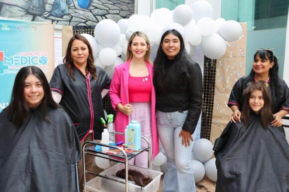 IMPULSA KARLA ESTRADA CAMPAÑA DE DONACIÓN DE CABELLO PARA MUJERES CON CÁNCER DE MAMA IMPULSA KARLA ESTRADA CAMPAÑA DE DONACIÓN DE CABELLO PARA MUJERES CON CÁNCER DE MAMA