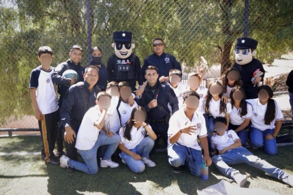 INAUGURAN AUTORIDADES MUNICIPALES SEGUNDA ETAPA DE “ESCUELA SEGURA” INAUGURAN AUTORIDADES MUNICIPALES SEGUNDA ETAPA DE “ESCUELA SEGURA”