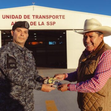 RECIBE GOBERNADOR DAVID MONREAL EL HELICÓPTERO BLACK HAWK, QUE SERÁ USADO PARA ACCIONES DE SEGURIDAD