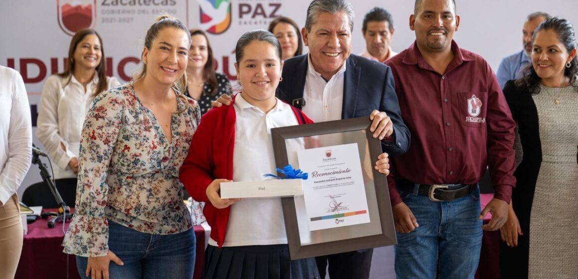QUIERO QUE TODO LO QUE SE COMPROMETA SE CUMPLA: GOBERNADOR DAVID MONREAL EN AUDIENCIA POR LA TRANSFORMACIÓN DE JUCHIPILA