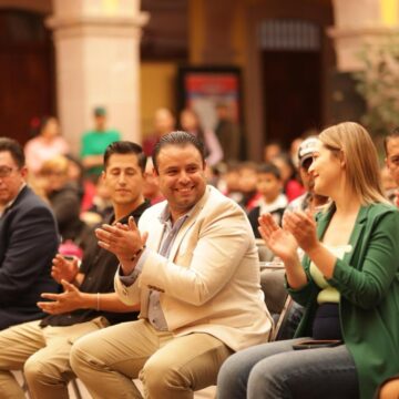 CELEBRA MIGUEL VARELA EL DÍA NACIONAL DEL LIBRO 2024, PROMOVIENDO LA LECTURA ENTRE LOS JÓVENES ZACATECANOS