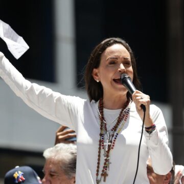 EL CHAVISMO ACOSA AL CÍRCULO CERCANO DE MACHADO: DRONES, CORTES DE LUZ E INHIBIDORES TELEFÓNICOS