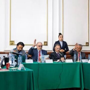 PRODUCTOS CHINOS ACAPARAN COMERCIOSPESE A CIERRE DE IZAZAGA 89