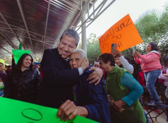 SUPERVISA EL GOBERNADOR DAVID MONREAL OBRA DE REHABILITACIÓN DEL SISTEMA DE AGUA POTABLE EN ENRIQUE ESTRADA SUPERVISA EL GOBERNADOR DAVID MONREAL OBRA DE REHABILITACIÓN DEL SISTEMA DE AGUA POTABLE EN ENRIQUE ESTRADA