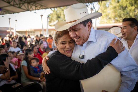 ENCABEZA DAVID MONREAL, LAS POSADAS POR LA PAZ EN LUIS MOYA ENCABEZA DAVID MONREAL, LAS POSADAS POR LA PAZ EN LUIS MOYA
