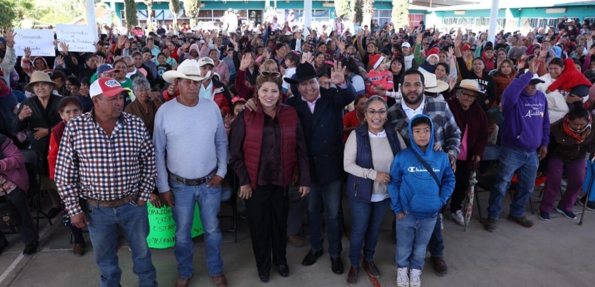 GOBERNADOR DAVID MONREAL LLEVÓ LAS POSADAS POR LA PAZ A NORIA DE ÁNGELES; COMPROMETIÓ APOYOS PARA CARRETERAS