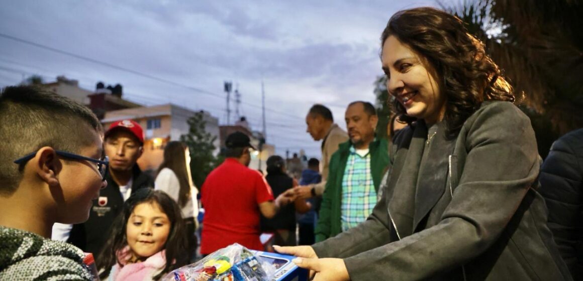 BENEFICIA GOBIERNO DE ZACATECAS A MILES DE FAMILIAS EN POSADAS POR LA PAZ