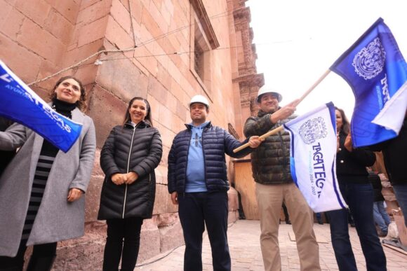 INICIA MIGUEL VARELA LA SEGUNDA ETAPA DE RESTAURACIÓN DE LA TORRE NORTE DE LA CATEDRAL INICIA MIGUEL VARELA LA SEGUNDA ETAPA DE RESTAURACIÓN DE LA TORRE NORTE DE LA CATEDRAL