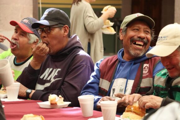 EL AYUNTAMIENTO DE ZACATECAS CONMEMORA EL DÍA DE REYES JUNTO A COLABORADORES DE SERVICIOS PÚBLICOS