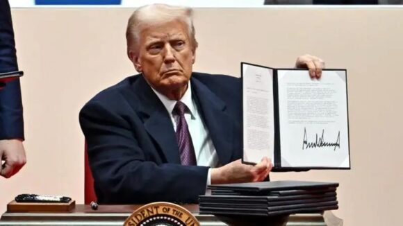 TRUMP FIRMA ÓRDENES EJECUTIVAS PARA DESHACER EL LEGADO DE BIDEN Y DAR UN GIRO RADICAL