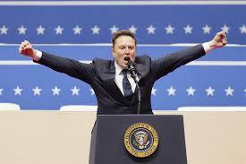 ELON MUSK CONSIDERA QUE 2025 SERÁ UN «AÑO CRUCIAL» PARA LA HISTORIA DE TESLA