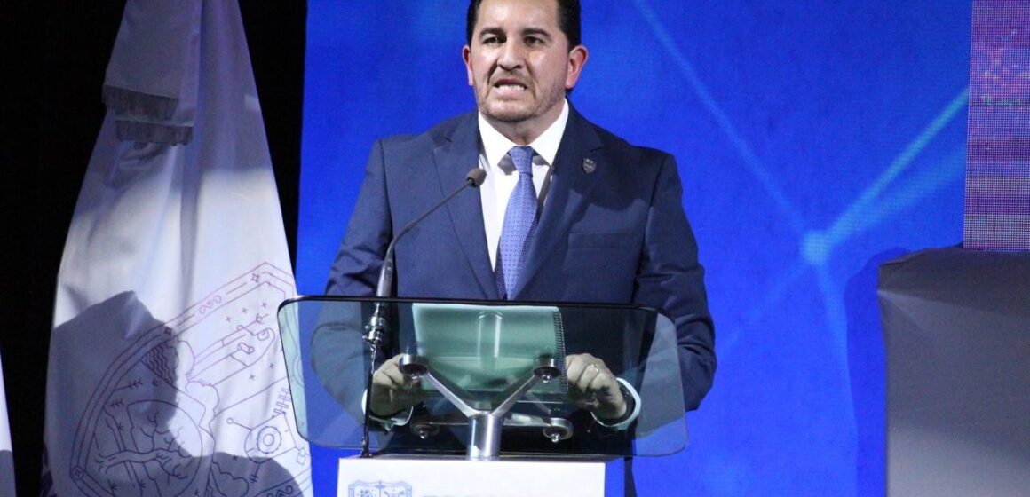 PRESENTA JAVIER TORRES PLAN MUNICIPAL DE DESARROLLO