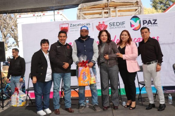 BENEFICIA SEDIF A FAMILIAS PINENSES CON PROGRAMA TRANSFORMANDO ZACATECAS CON VALORES