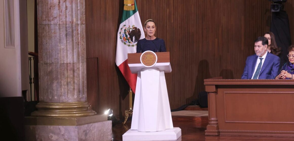 ACOMPAÑA GOBERNADOR DAVID MONREAL A PRESIDENTA CLAUDIA SHEINBAUM EN CONMEMORACIÓN DEL 108 ANIVERSARIO DE LA CONSTITUCIÓN