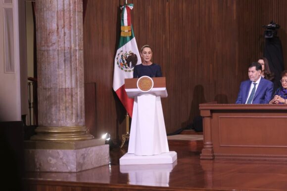 ACOMPAÑA GOBERNADOR DAVID MONREAL A PRESIDENTA CLAUDIA SHEINBAUM EN CONMEMORACIÓN DEL 108 ANIVERSARIO DE LA CONSTITUCIÓN