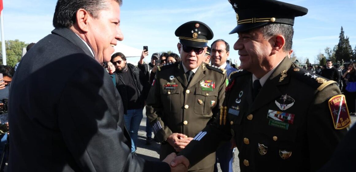 ENCABEZA GOBERNADOR CEREMONIA DE TOMA DE PROTESTA DEL NUEVO COMANDANTE DE LA ONCEAVA ZONA MILITAR