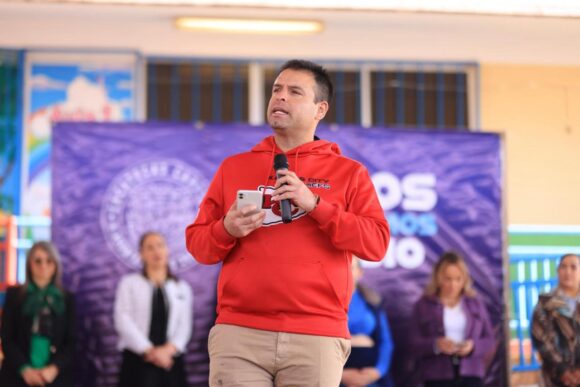 COMPROMISO CON LA EDUCACIÓN: MIGUEL VARELA ANUNCIA MURO DE CONTENCIÓN EN JARDÍN DE NIÑOS «MARÍA ENRIQUETA CAMARILLO» COMPROMISO CON LA EDUCACIÓN: MIGUEL VARELA ANUNCIA MURO DE CONTENCIÓN EN JARDÍN DE NIÑOS «MARÍA ENRIQUETA CAMARILLO»