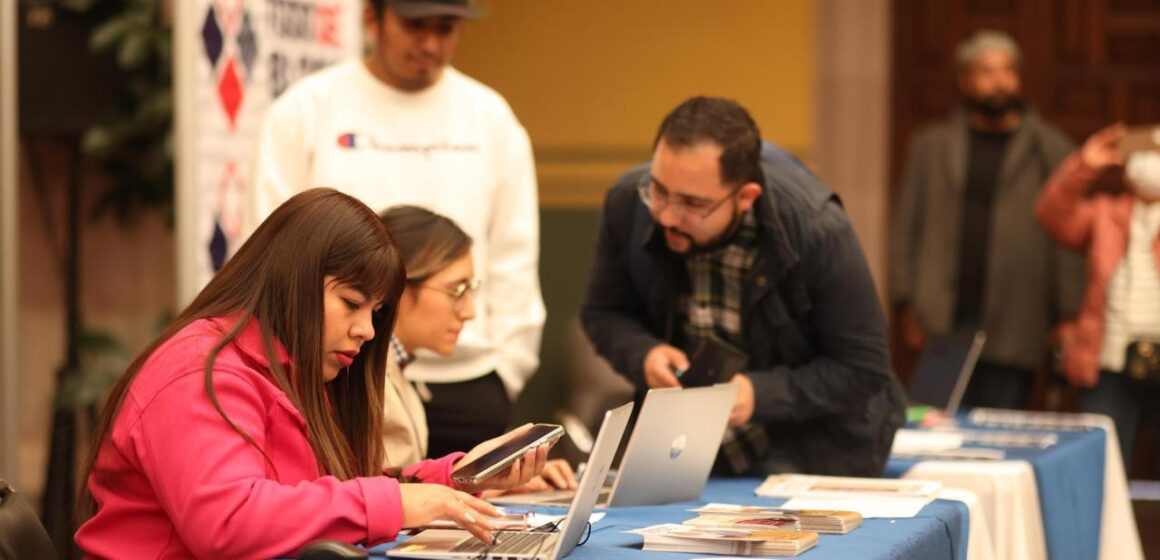 REUNE AYUNTAMIENTO DE ZACATECAS A EMPRESAS LÍDERES EN LA FERIA DEL EMPLEO Y LOGRA MÁS DE 400 EMPLEOS
