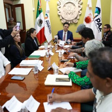 GOBIERNO DE ZACATECAS PROPONE SOLUCIÓN A BECAS