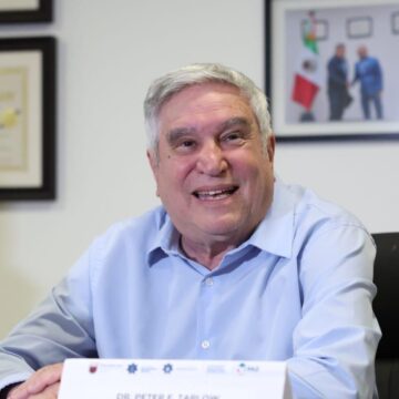 EL GOBERNADOR DAVID MONREAL ESTÁ TRANSFORMANDO A ZACATECAS EN UN LUGAR MÁS SEGURO: PETER TARLOW