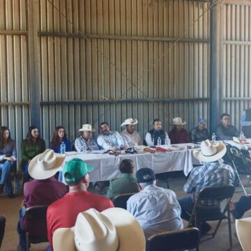 REAFIRMA MIGUEL VARELA COMPROMISO CON EL SECTOR GANADERO