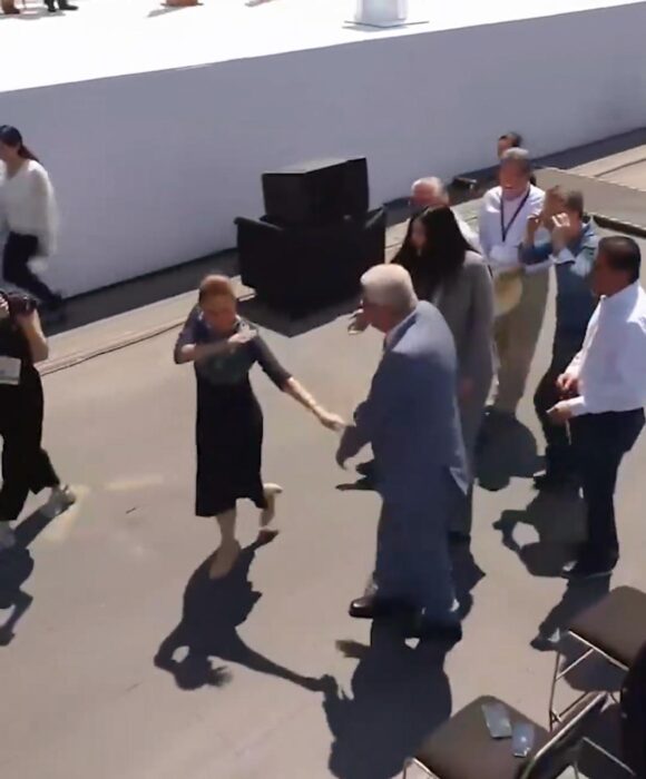 SHEINBAUM MINIMIZA ‘DESAIRE’ DE DIRIGENCIA DE MORENA EN EVENTO MASIVO: “ESTABAN DISTRAÍDOS, ES TODO