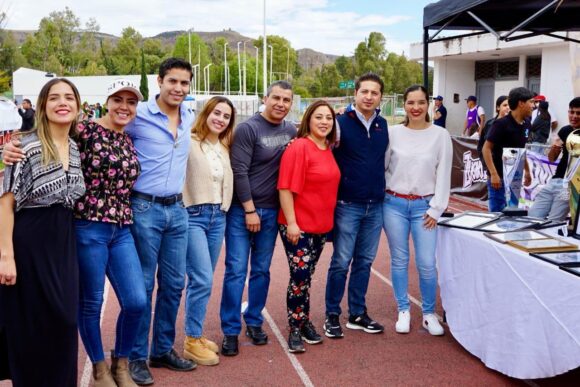 AUTORIDADES MUNICIPALES CLAUSURAN LA LIGA MUNICIPAL DE FÚTBOL ZACATECAS 2025