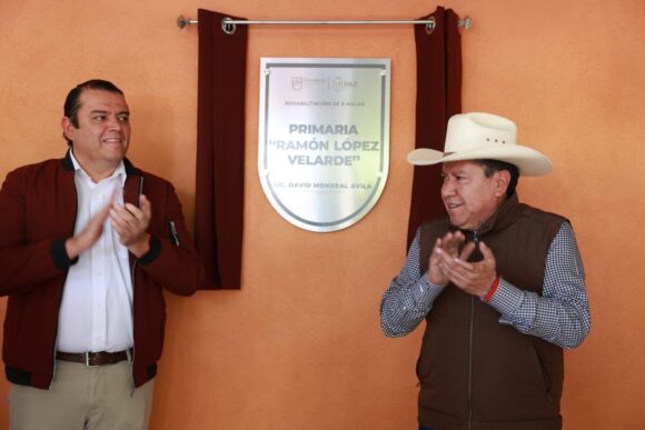 ENTREGA DAVID MONREAL OBRAS EN MIGUEL AUZA CON INVERSIÓN DE CASI 11 MDP