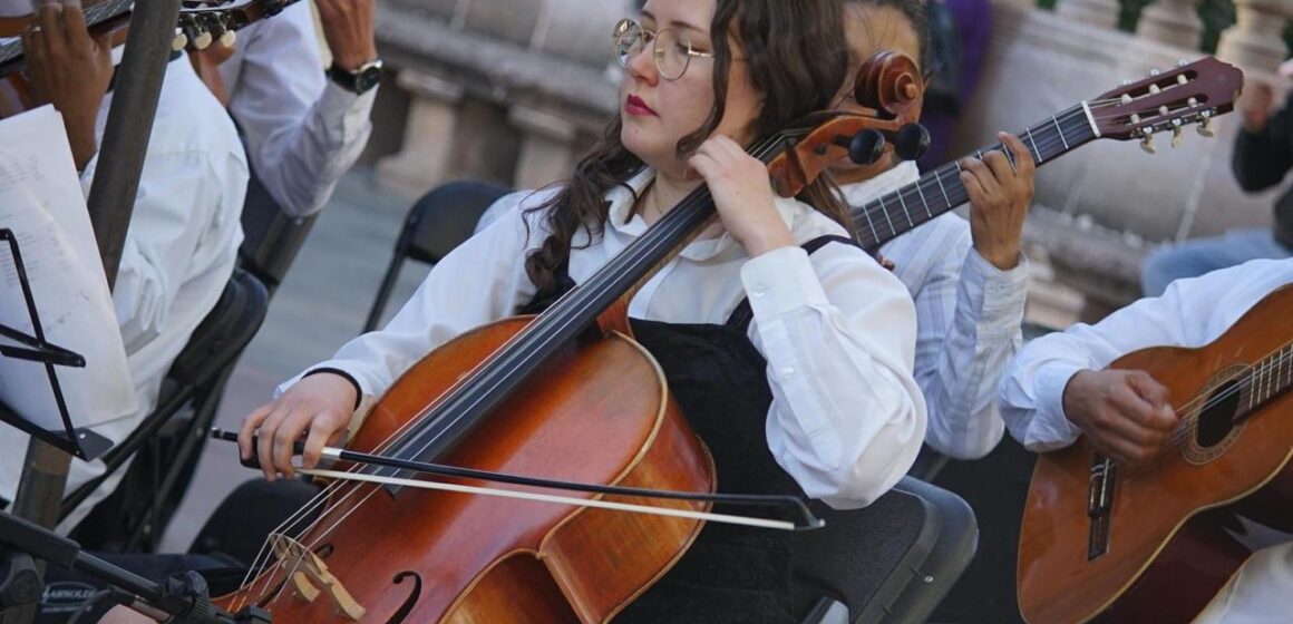 DAN INICIO LAS TRADICIONALES SERENATAS DE ABRIL 2025