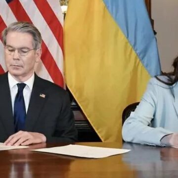 EE.UU. Y UCRANIA FIRMAN UN HISTÓRICO ACUERDO PARA LA EXPLOTACIÓN DE MINERALES EN LA NACIÓN EUROPEA