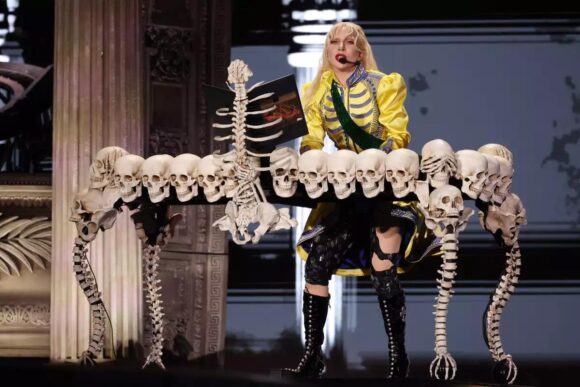 POLICÍA BRASILEÑA FRUSTRA ATAQUE CON BOMBA EN CONCIERTO MASIVO DE LADY GAGA