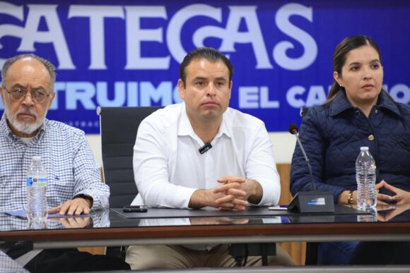 “HOY GANA ZACATECAS”, AFIRMA MIGUEL VARELA, LUEGO DEL RETIRO DE LAS MÁQUINAS QUE CONSTRUÍAN EL SEGUNDO PISO