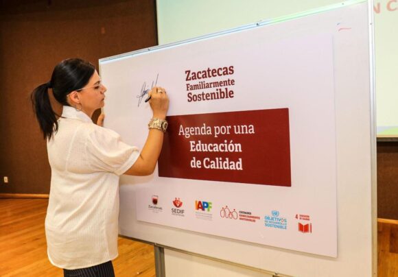 SE COMPROMETEN SISTEMA ESTATAL Y MUNICIPALES DIF EN PROMOVER EDUCACIÓN DE CALIDAD DESDE LAS FAMILIAS