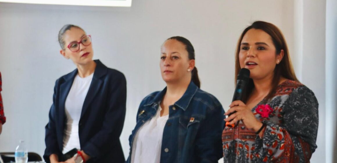 DIF CAPITAL Y DIRECCIÓN DE CULTURA UNEN ESFUERZOS EN BENEFICIO DE LOS ADULTOS MAYORES
