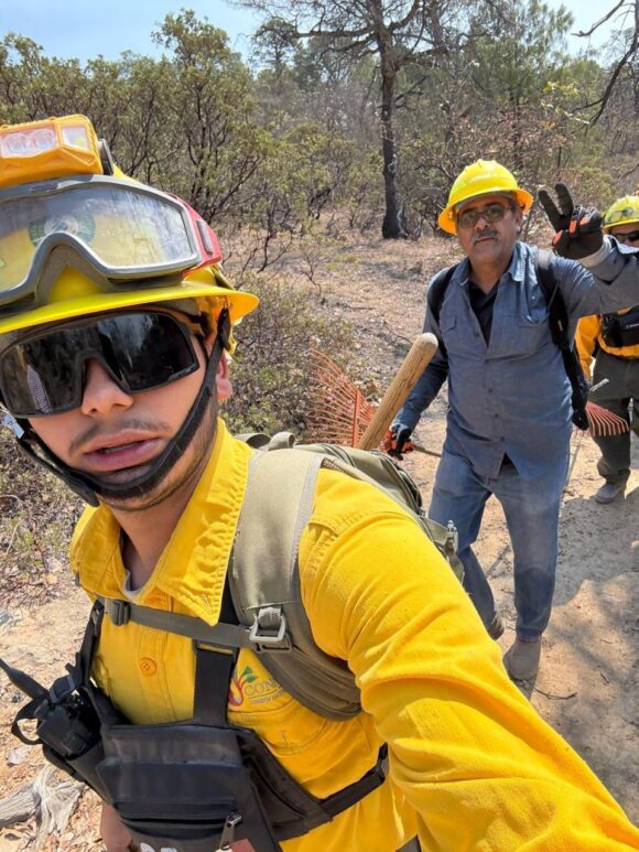 LIQUIDAN FUEGO EN SIERRA DE MORONES EN 60 POR CIENTO LIQUIDAN FUEGO EN SIERRA DE MORONES EN 60 POR CIENTO