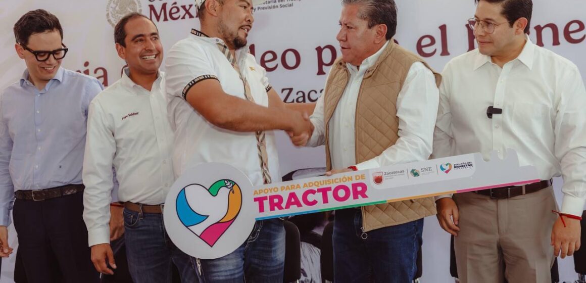 IMPULSA GOBERNADOR DAVID MONREAL ÁVILA OPORTUNIDADES LABORALES CON LA FERIA NACIONAL DE EMPLEO