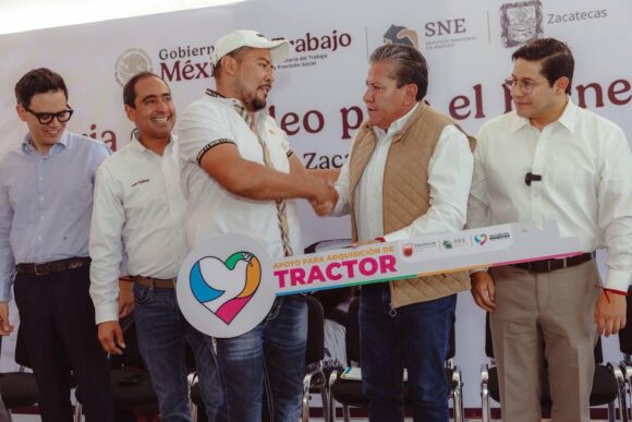 IMPULSA GOBERNADOR DAVID MONREAL ÁVILA OPORTUNIDADES LABORALES CON LA FERIA NACIONAL DE EMPLEO