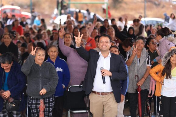 MIGUEL VARELA REGRESA A LAS COLONIAS: ESCUCHA, ATIENDE Y CUMPLE EN LA CTM MIGUEL VARELA REGRESA A LAS COLONIAS: ESCUCHA, ATIENDE Y CUMPLE EN LA CTM