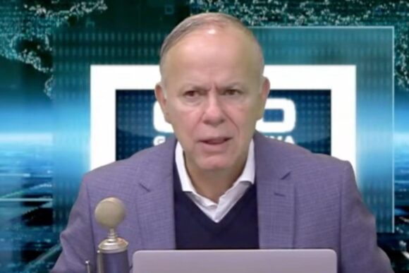 SENTENCIAN A «EL POOL» Y «EL BART» POR EL ATENTADO CONTRA CIRO GÓMEZ LEYVA SENTENCIAN A «EL POOL» Y «EL BART» POR EL ATENTADO CONTRA CIRO GÓMEZ LEYVA