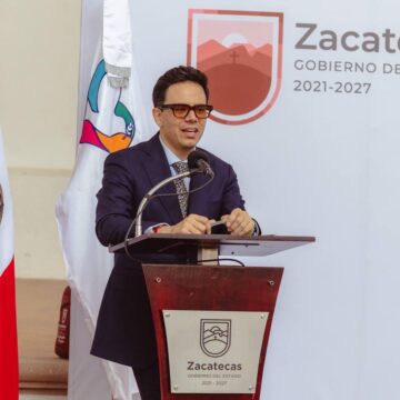 ATIENDE GOBIERNO DE ZACATECAS A TRABAJADORES DE LA EDUCACIÓN; LLAMA RODRIGO REYES MUGÜERZA A REGRESAR A LAS AULAS EN ESCUELAS FEDERALIZADAS