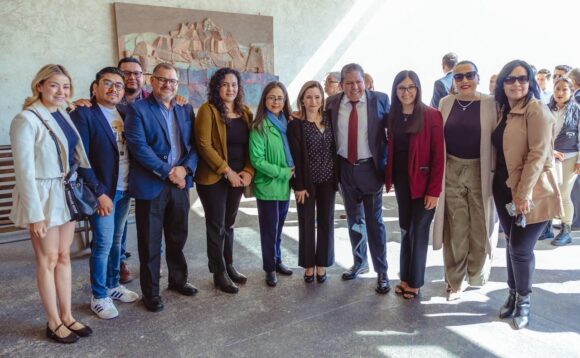 BENEFICIA INCREMENTO SALARIAL ANUNCIADO POR EL GOBERNADOR DAVID MONREAL A MÁS DE 5 MIL 200 TRABAJADORES ESTATALES