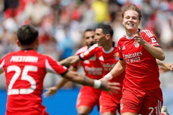 BENFICA QUITA EL LIDERATO AL BAYERN; BOCA, ELIMINADO DEL MUNDIAL DE CLUBES