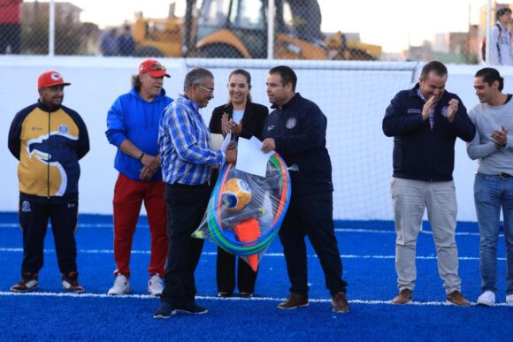 REMODELA MIGUEL VARELA, CANCHA DE FUTBOL “JARDINES DEL SOL” EN LA CAPITAL ZACATECAS
