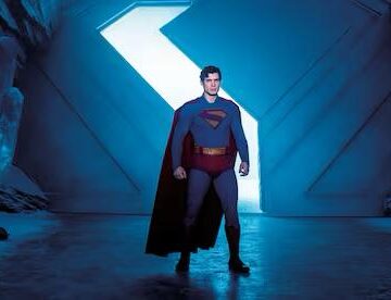 SUPERMAN, MÁS HUMANO QUE NUNCA